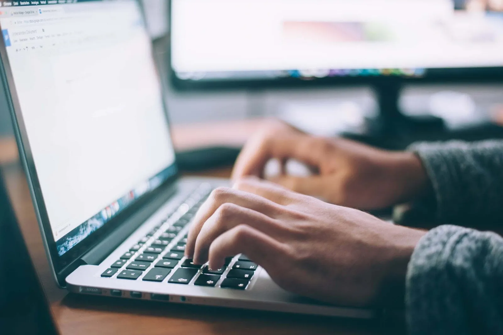 virtual-assistant-working-on-laptop